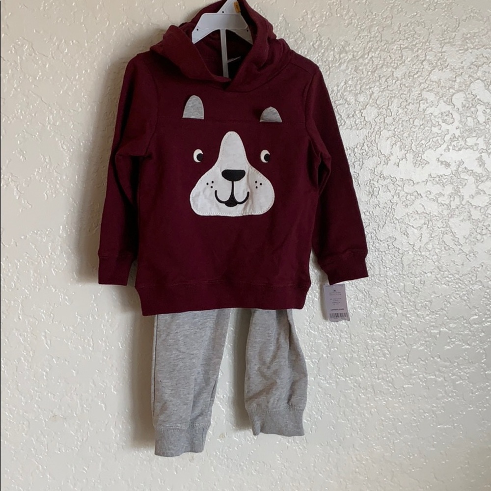 NWT Carter’s boys outfit. Size 3T
